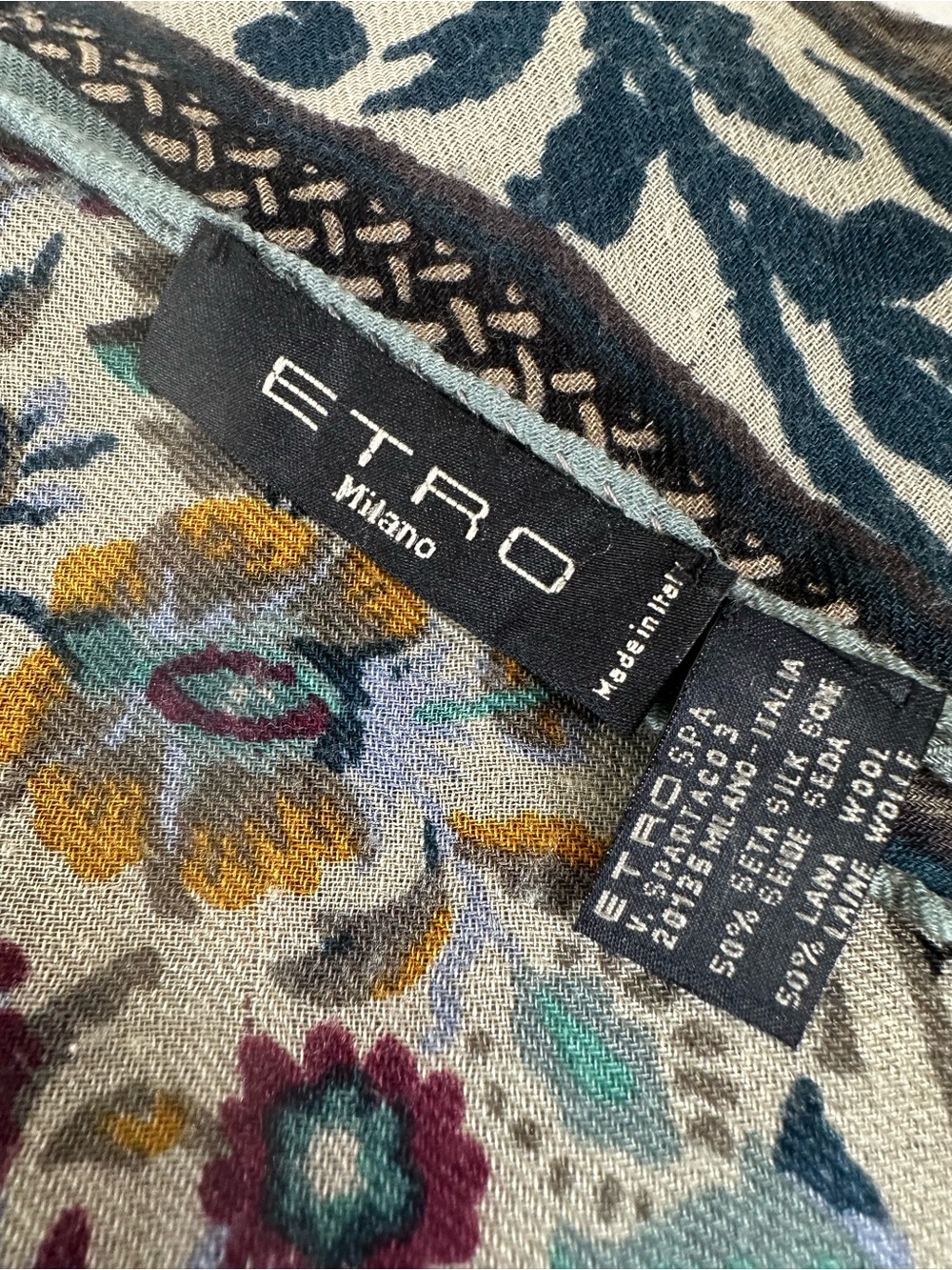 ETRO milano  Floral Pattern scarf